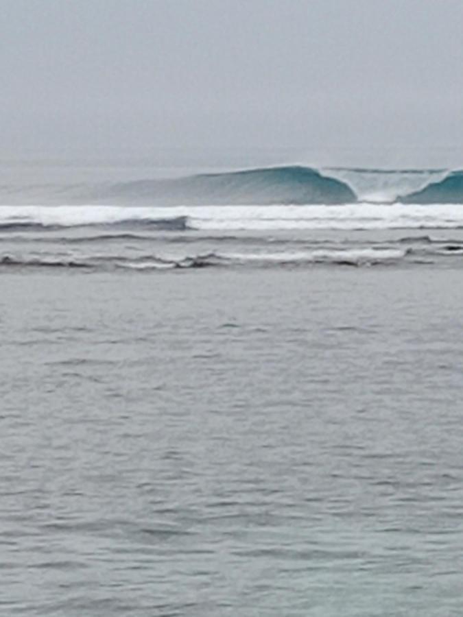 Rumah Nalu Surf Camp Krui Exteriör bild