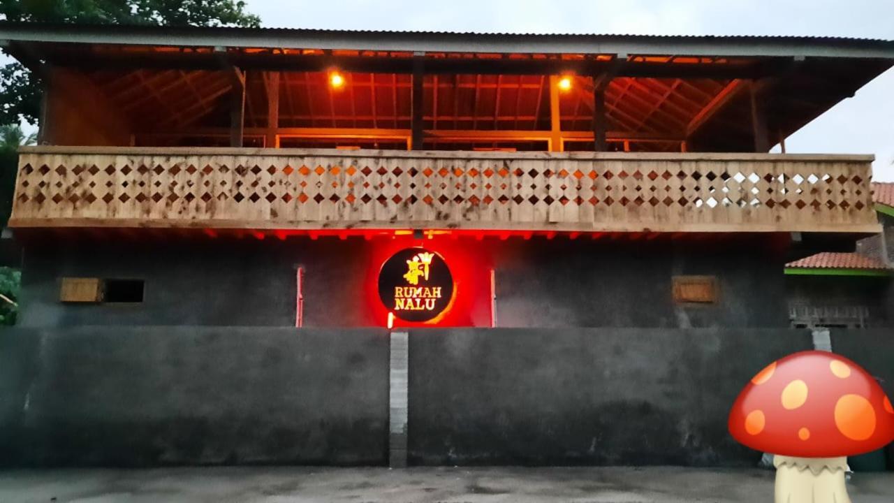 Rumah Nalu Surf Camp Krui Exteriör bild